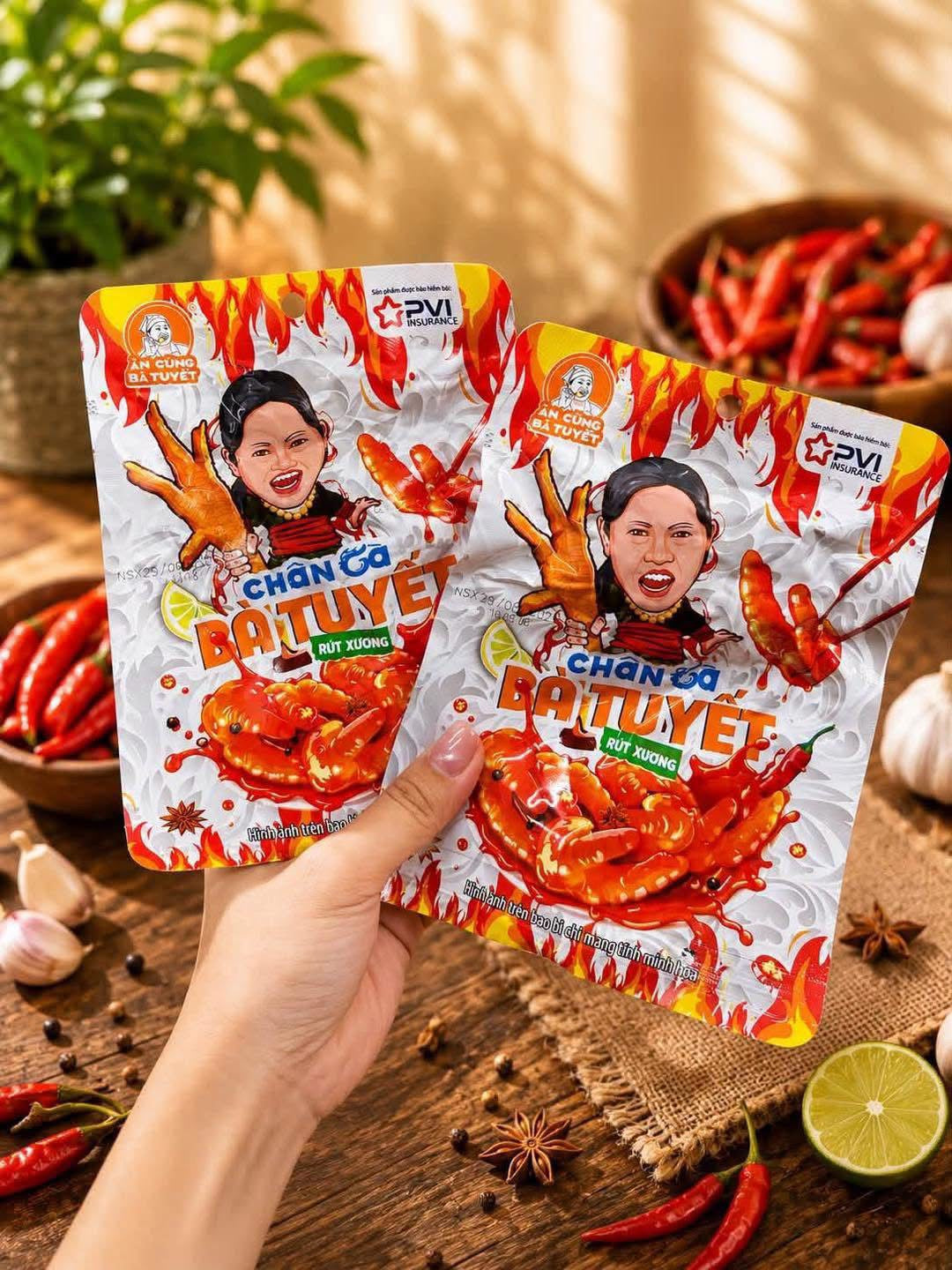 Chân Gà Bà Tuyết Khổng Lồ